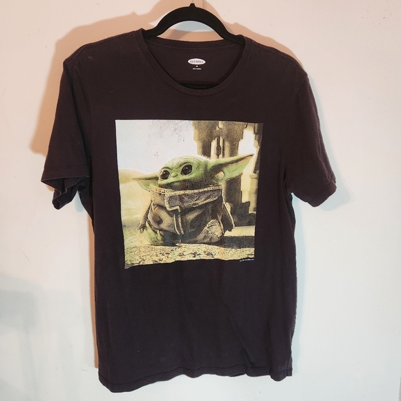 Old Navy Grogu Tshirt Wns Medium - Picture 8 of 8